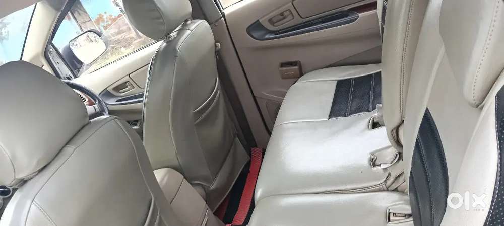 Toyota Innova 2010 Diesel 7 Seater