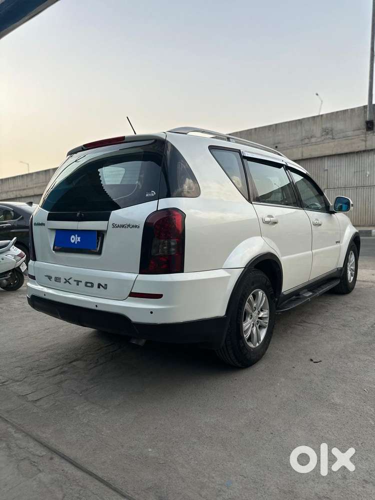 Mahindra Ssangyong Rexton Rx7, 2017, Diesel