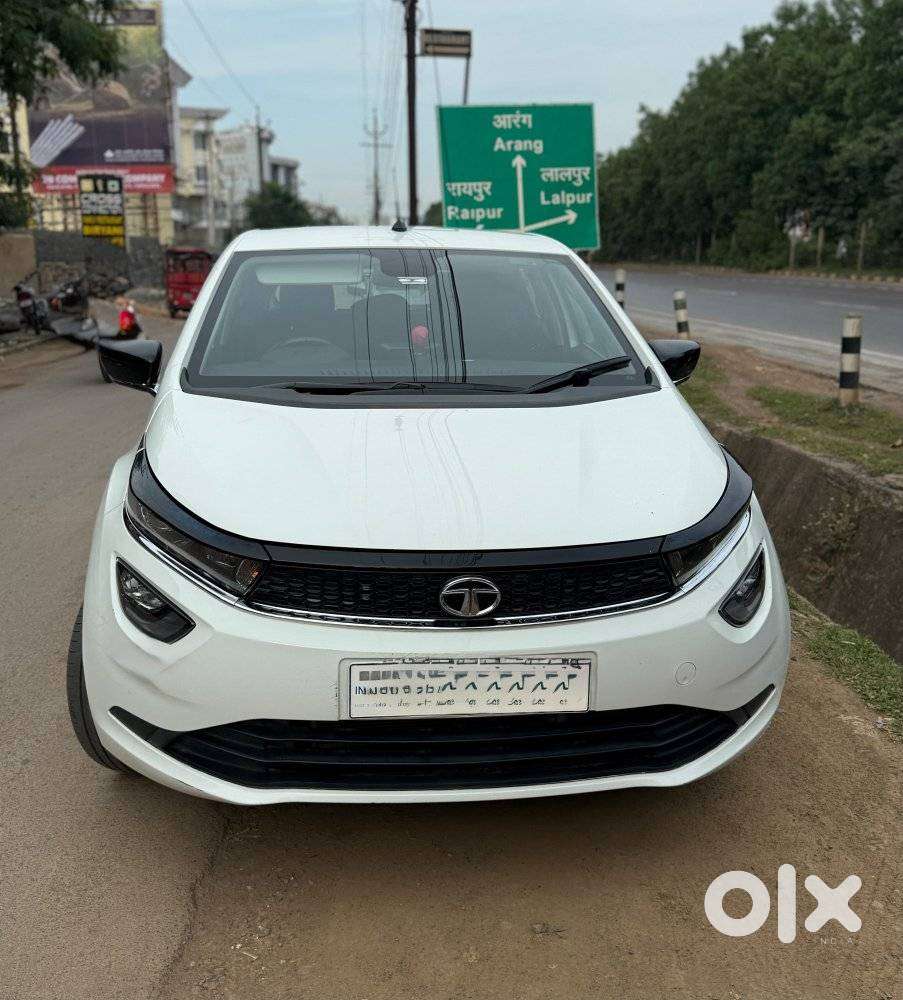 Tata Altroz Xz, 2023, Petrol