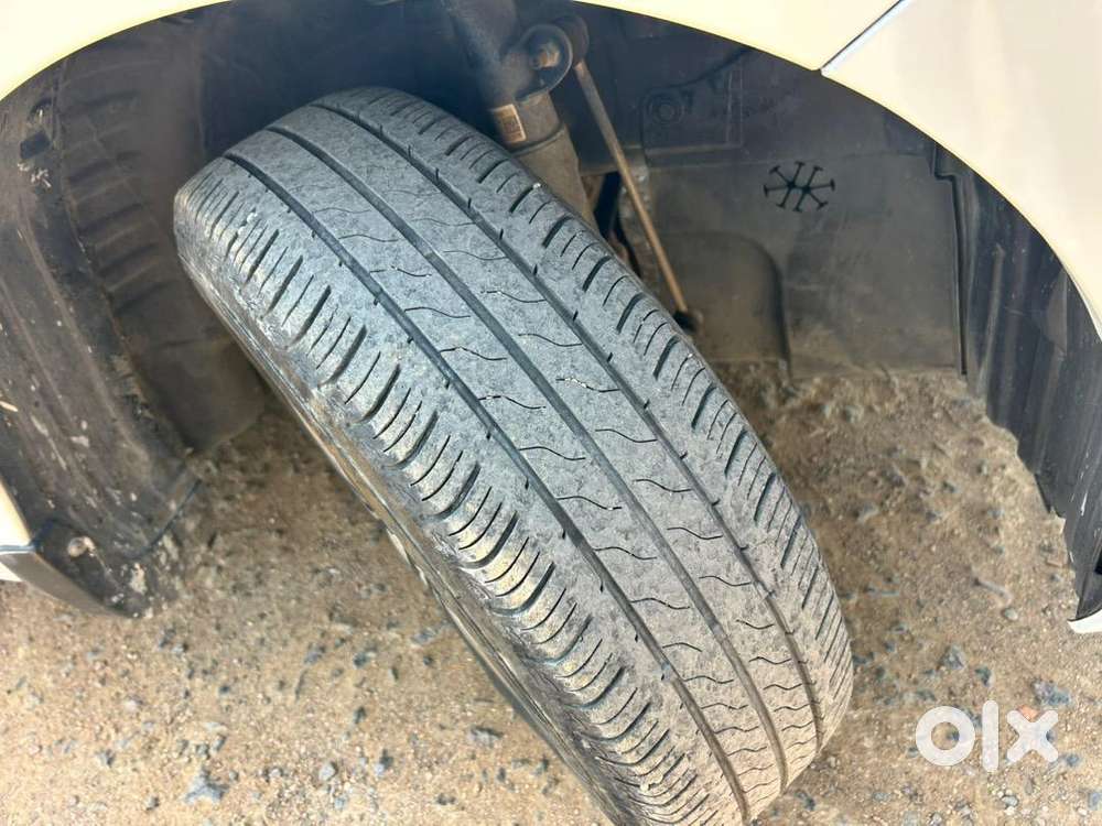 Honda Amaze 2nd Gen 2024 Petrol Well Maintained