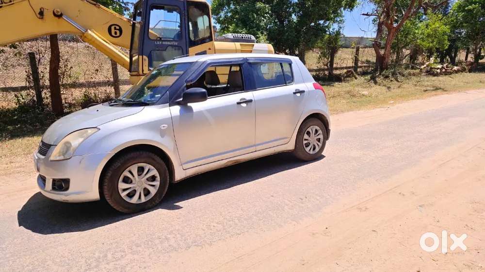 Maruti Suzuki Swift 210 Year Petrol