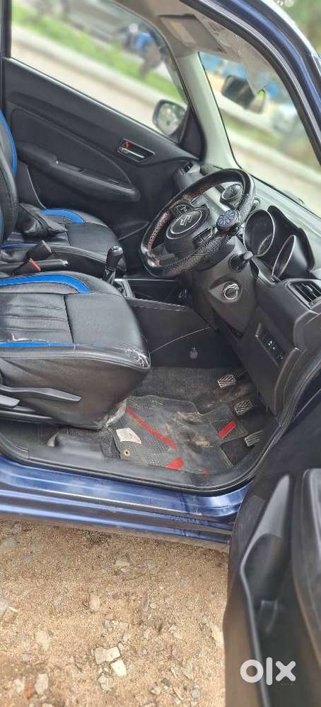 Maruti Suzuki Swift Vvt Vxi, 2021, Petrol