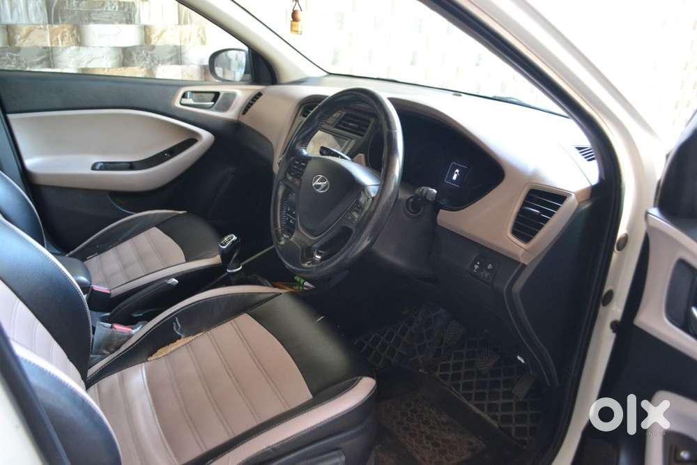 I20 Asta Top Model Push Button Start