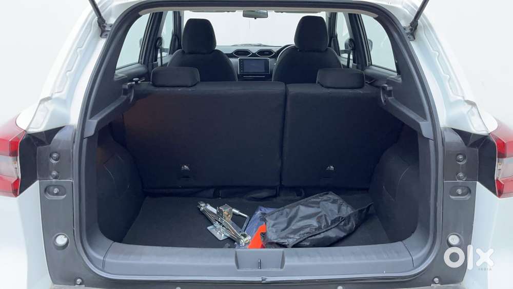 Nissan Magnite 1.0 Xv Premium Turbo Cvt (o), 2022, Petrol