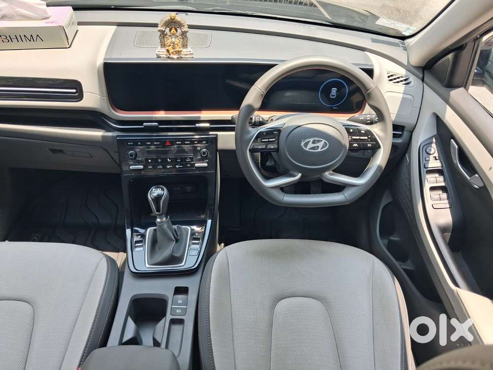 Hyundai Creta Facelift 1.5 Petrol Mt, 2025, Petrol