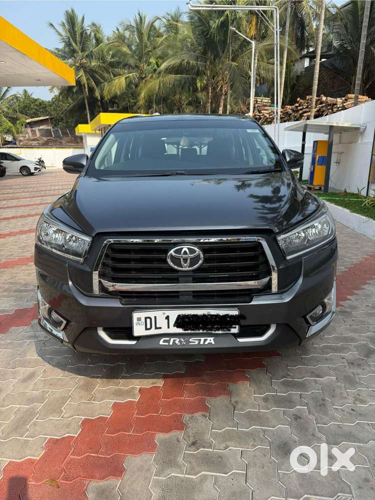 Toyota Innova Crysta 2.4 G Mt 7 Str, 2018, Diesel