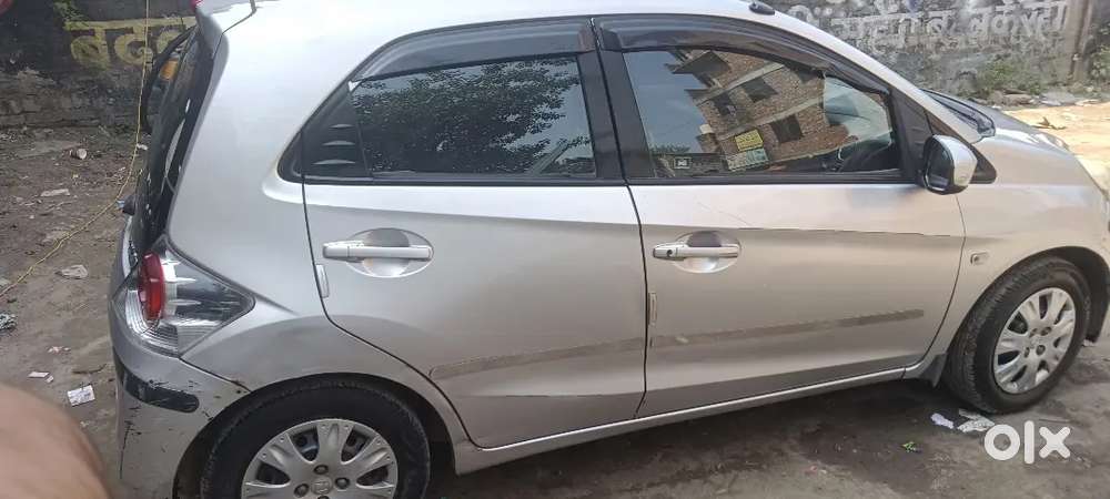Honda Brio Mt 2012