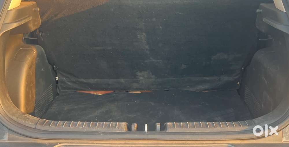 Hyundai Venue 1.2 S (o), 2022, Petrol