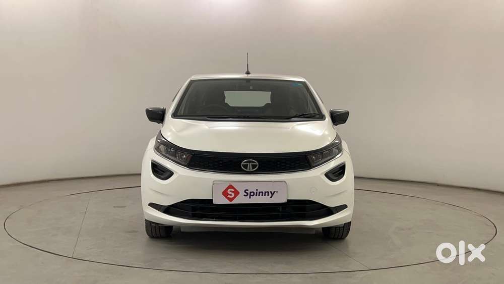 Tata Altroz 1.2 Xm Plus, 2022, Petrol