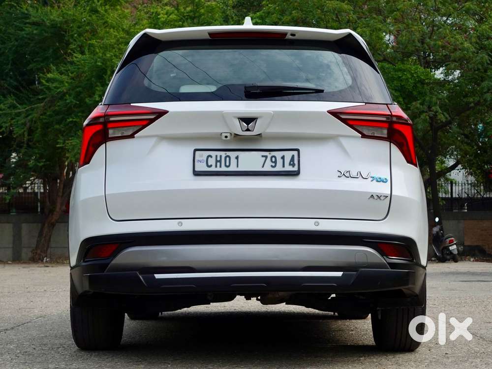 Mahindra Xuv700 2.2 Ax 7 Diesel At Str, 2023, Diesel