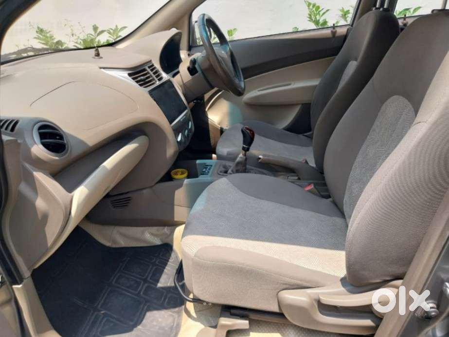 Chevrolet Sail, 2013, Petrol