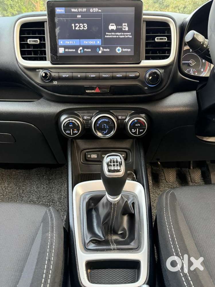 Hyundai Venue 2021 Diesel Car