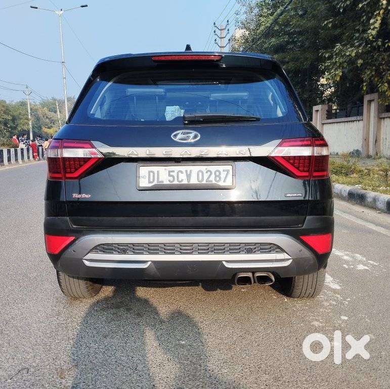 Hyundai Alcazar 1.5 Tdct Signature (o) 7s Petrol, 2023, Petrol