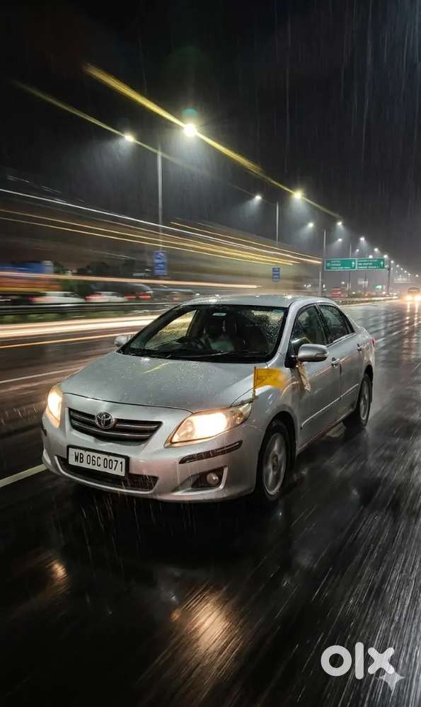 Toyota Corolla Altis 2010 Petrol 125000 Km Driven