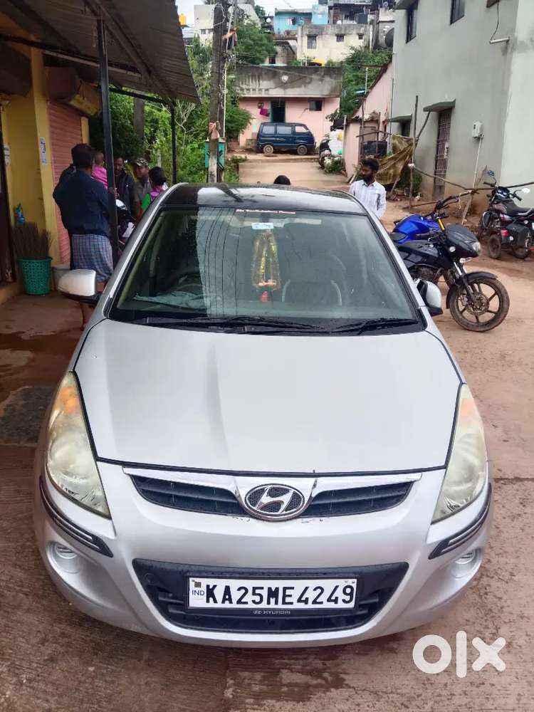 Hyundai I20 2011 Petrol 79000 Km Driven