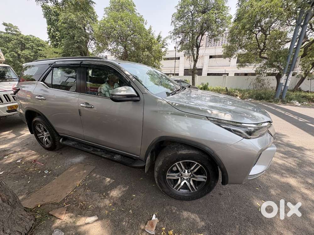 Toyota Fortuner 2023 Petrol Well Maintained