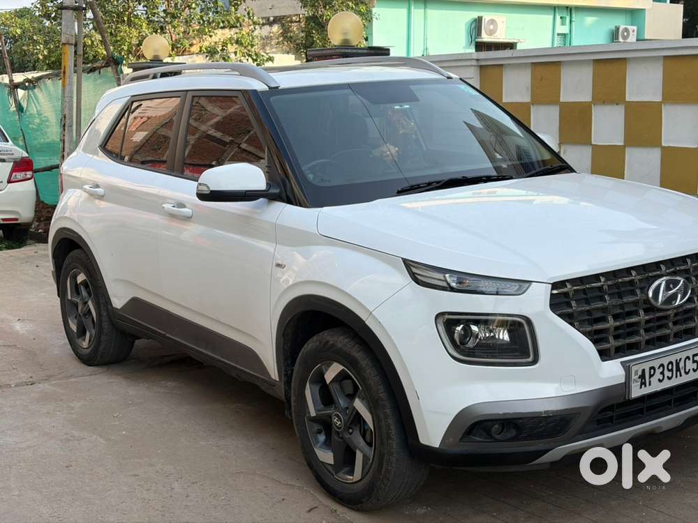 Hyundai Venue 2021 Goverment Officer Vehicle