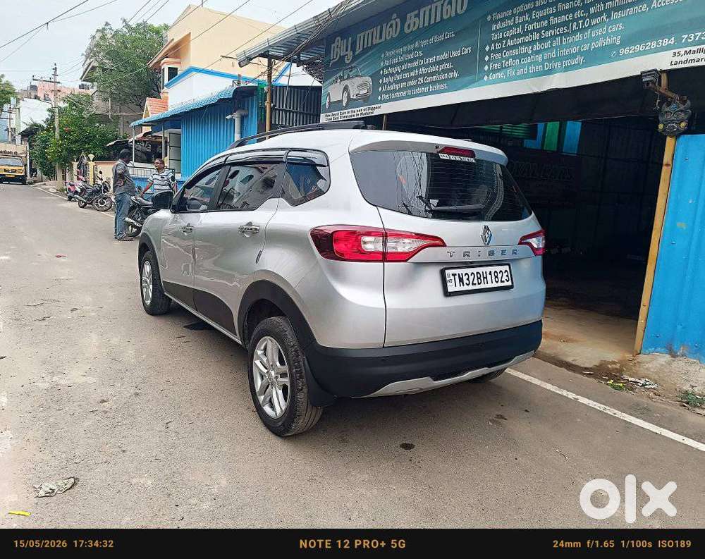 Renault Triber Rxz, 2024, Petrol