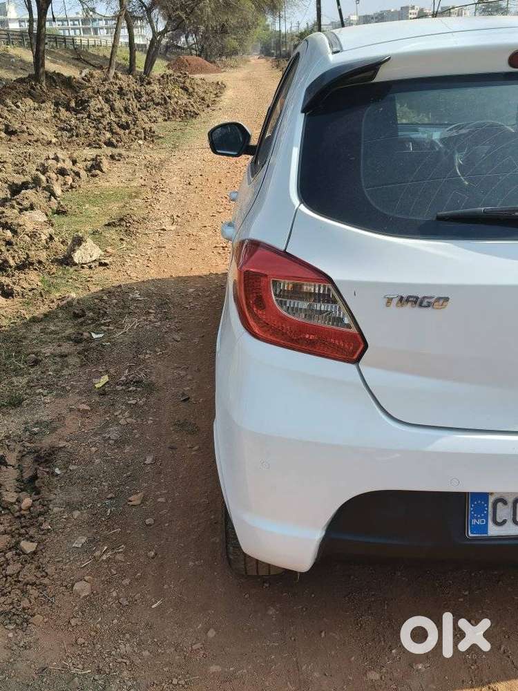 Tata Tiago 1.05 Revotorq Xz Wo Alloy, 2018, Petrol