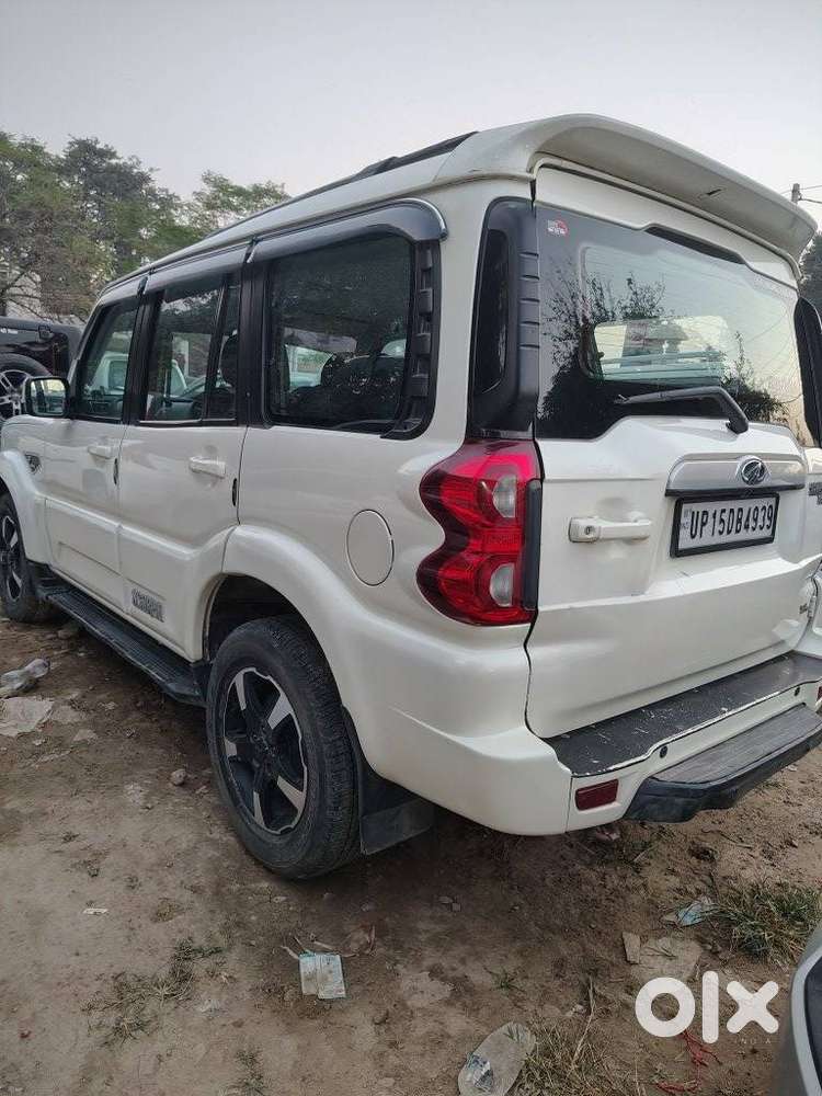 Mahindra Scorpio