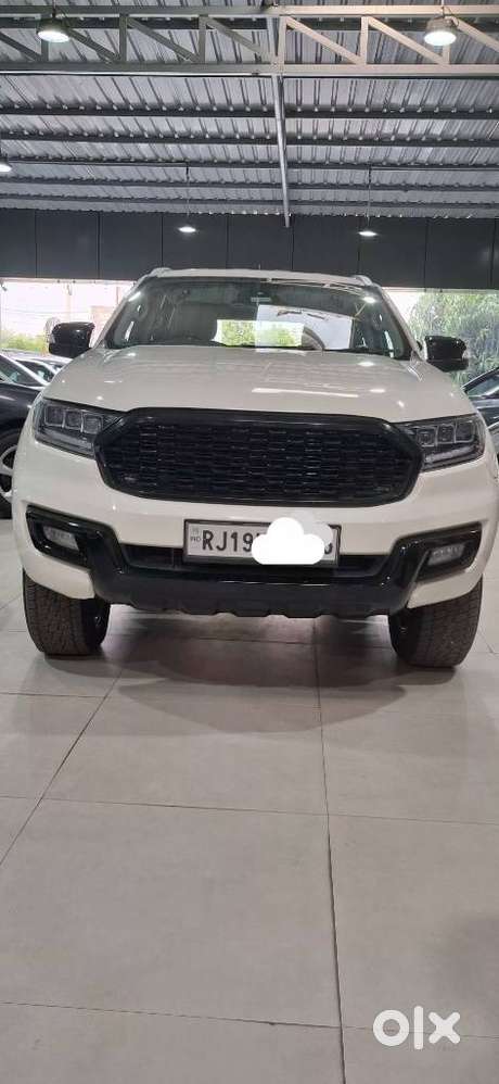 Ford Endeavour 3.2 Titanium At 4x4, 2017, Diesel