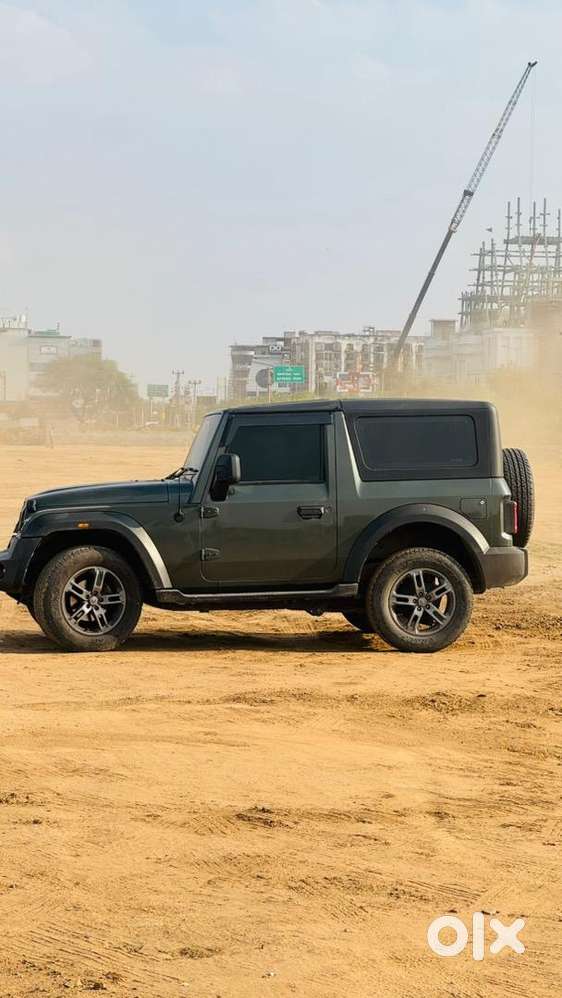Mahindra Thar 2024 Forest Green Diesel Top Model