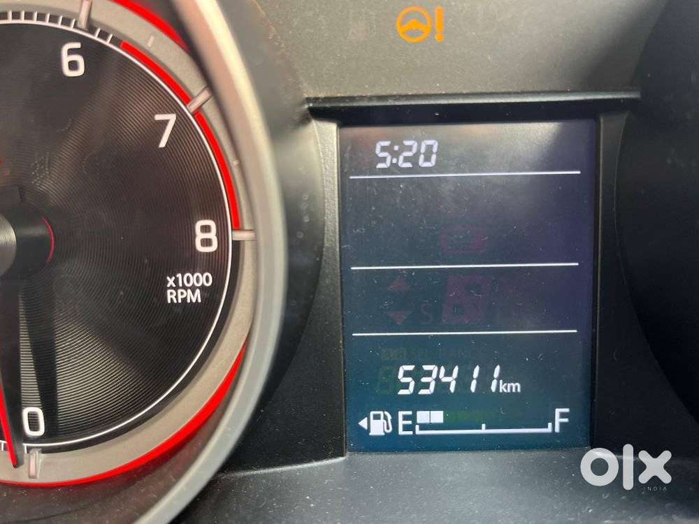 Maruti Suzuki Swift Vxi + Manual, 2018, Petrol