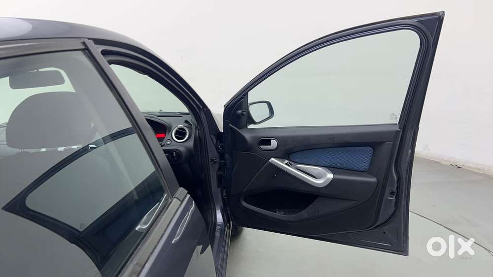 Ford Figo 1.2 Duratec Petrol Titanium, 2015, Petrol