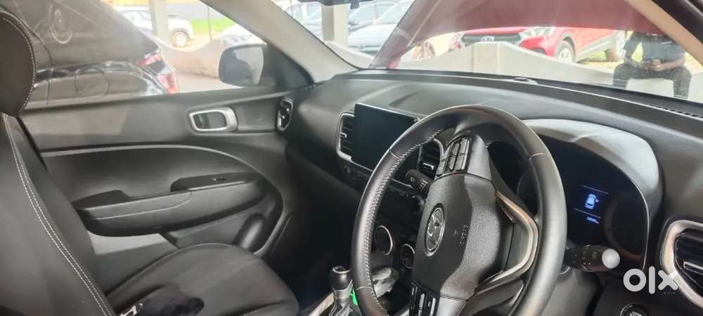 2019 Model Red Sx + Turbo Dct  Venue For Sale
