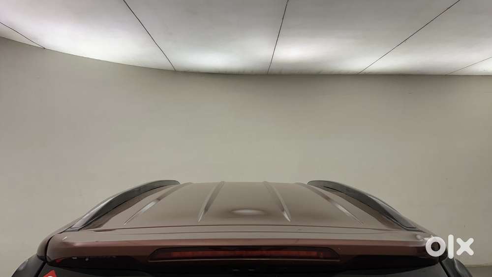 Mahindra Xuv500 W7 At, 2020, Diesel