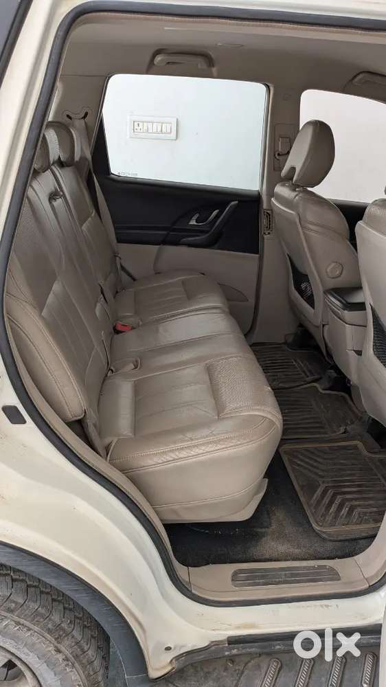 Mahindra Xuv500 2015 Diesel 115000 Km Driven