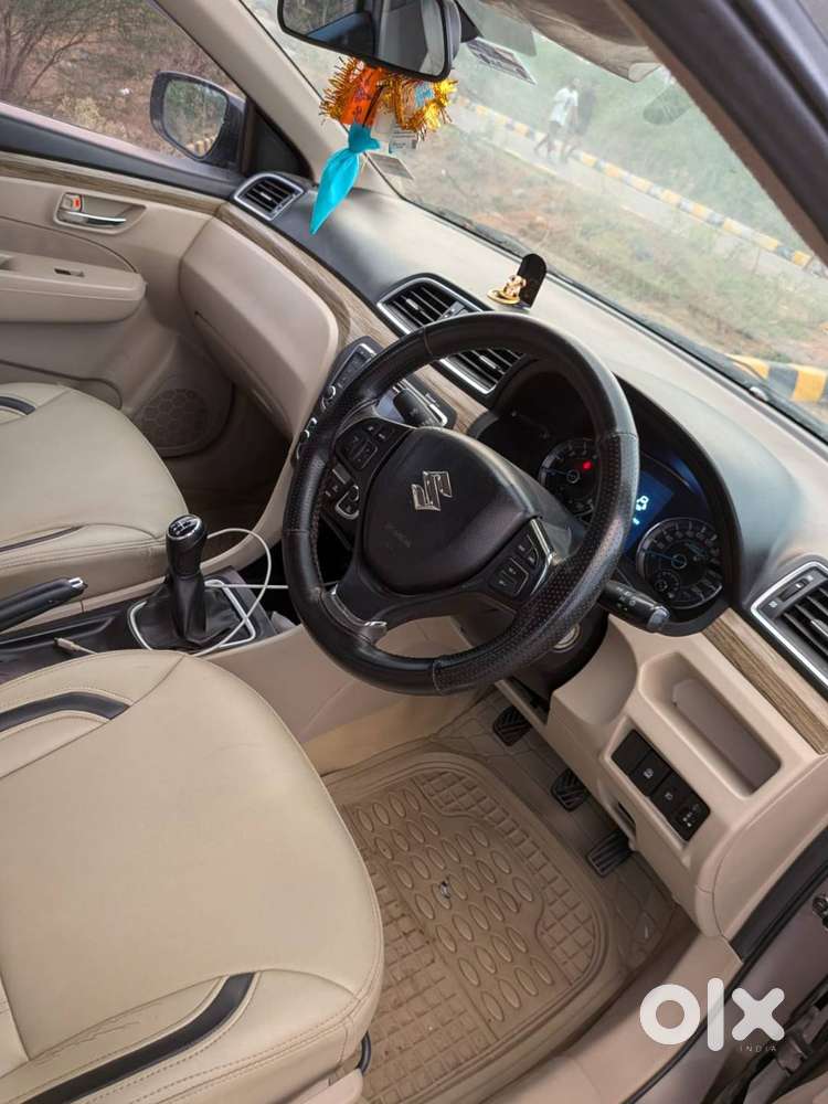 Premium Maruti Suzuki Ciaz Delta Petrol (smart Hybrid) - High Mileage,