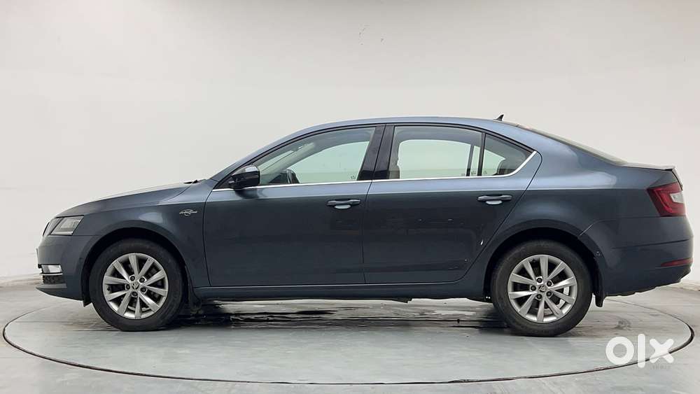 Skoda Octavia 2.0 L K Tsi At, 2018, Petrol