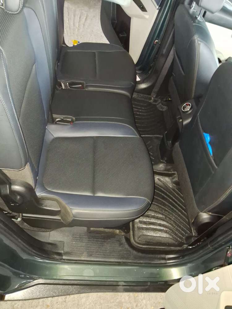 Kia Carens G 1.5 6mt Premium (o) 7-seater, 2024, Petrol