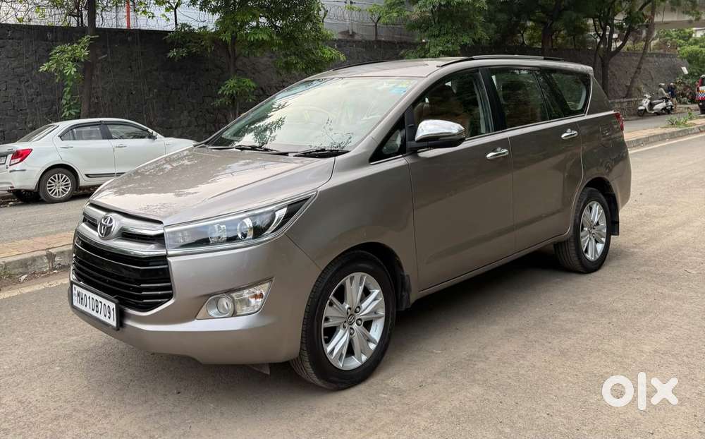 Toyota Innova Crysta 2.8z Automatic, 2018, Diesel
