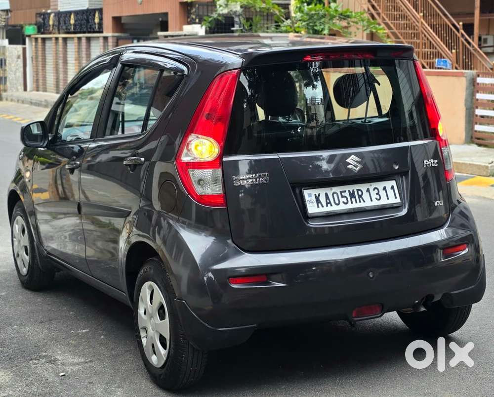 Maruti Suzuki Ritz Vxi Abs, 2015, Petrol