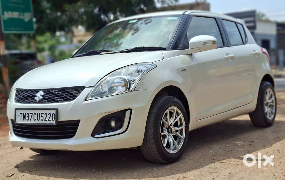 Maruti Suzuki Swift Vxi Abs Bsiv, 2017, Petrol