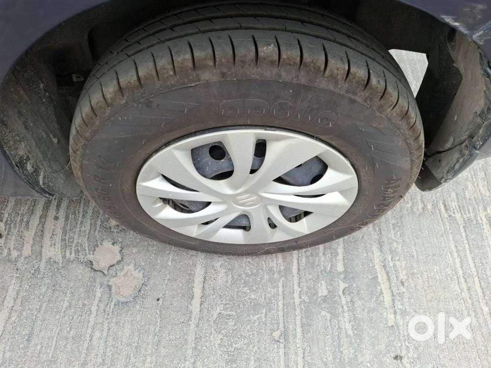 Maruti Suzuki Swift Vxi + Manual, 2019, Petrol