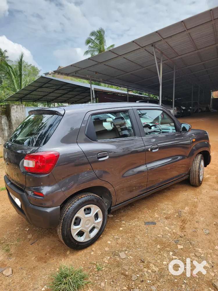 Maruti Suzuki S-presso Vxi+ (o) Ags 2024 Model