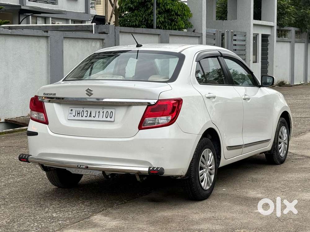 Maruti Suzuki Swift Vxi, 2022, Petrol