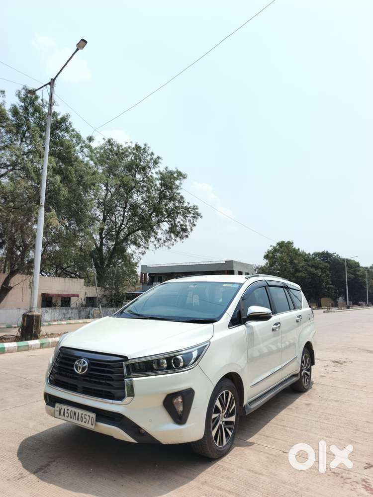 Toyota Innova Crysta 2.8z Automatic, 2021, Diesel