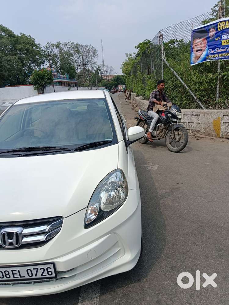 Honda Amaze, 2015, Petrol