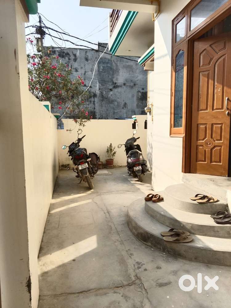 2 Room Ground Floor for Rent - ₹6500