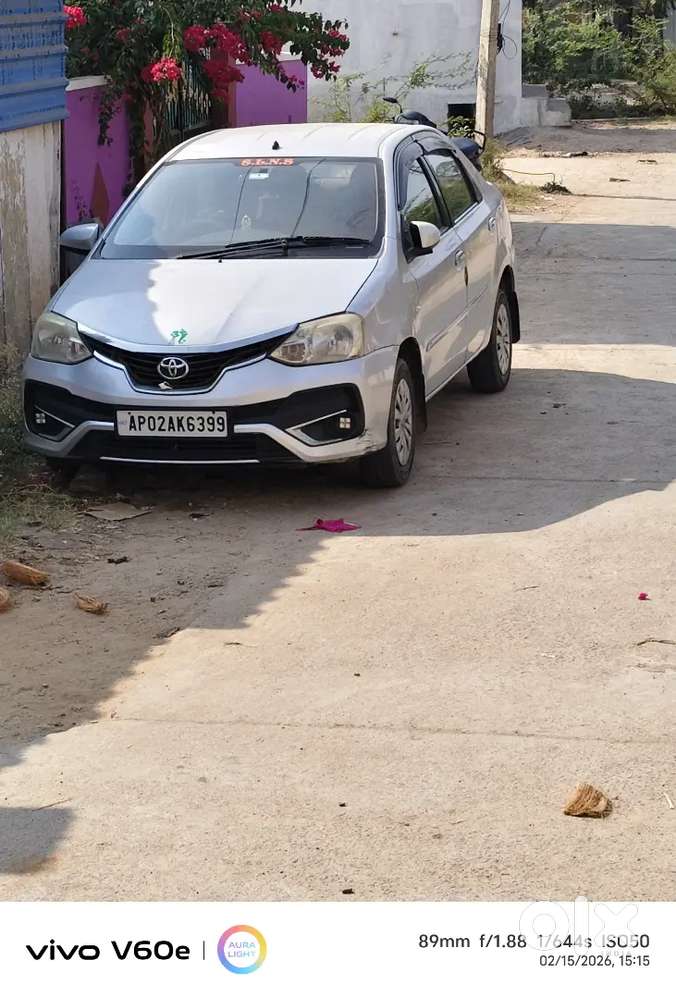 Toyota Etios 2011 Diesel 350000 Km Driven