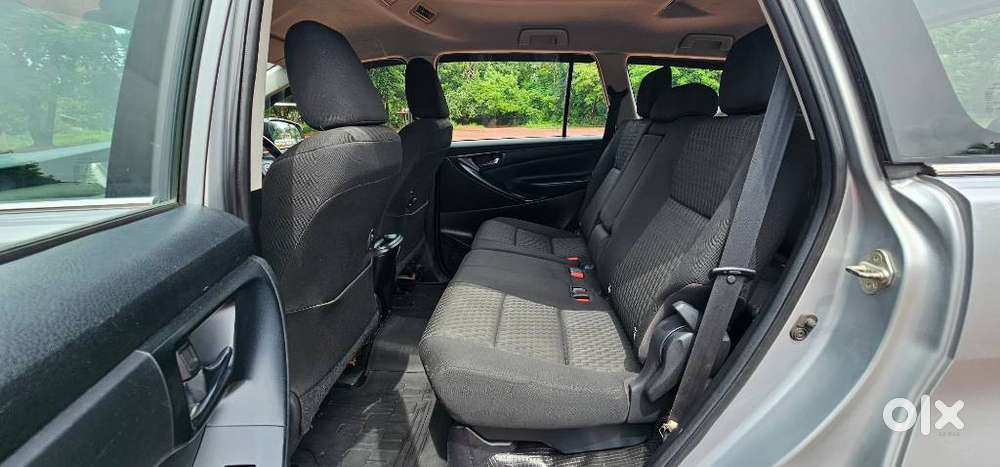 Toyota Innova Crysta