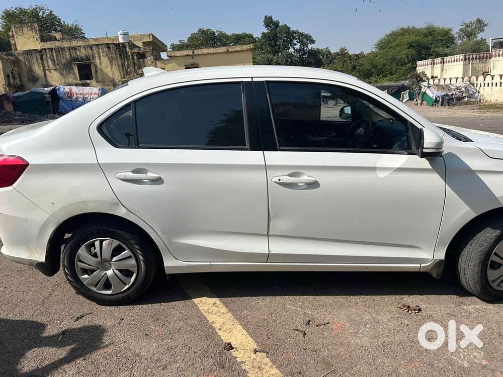 Honda Amaze 2018 Year