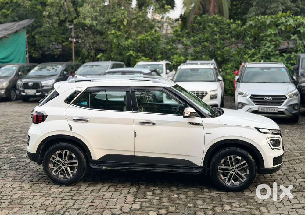 Hyundai Venue, 2024, Petrol