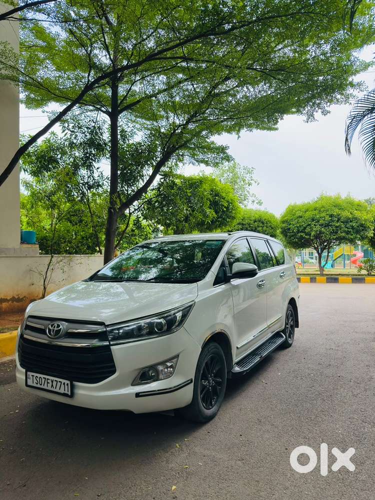 Toyota Innova Crysta Diesel 2017