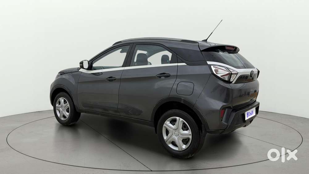 Tata Nexon 1.5 Revotorq Xma Amt (s), 2021, Petrol