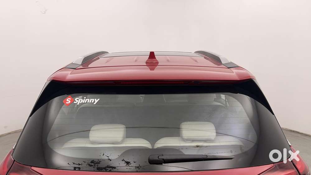 Mahindra Xuv700 2.0 Ax 7 Petrol At Luxury Pack Str, 2021, Petrol